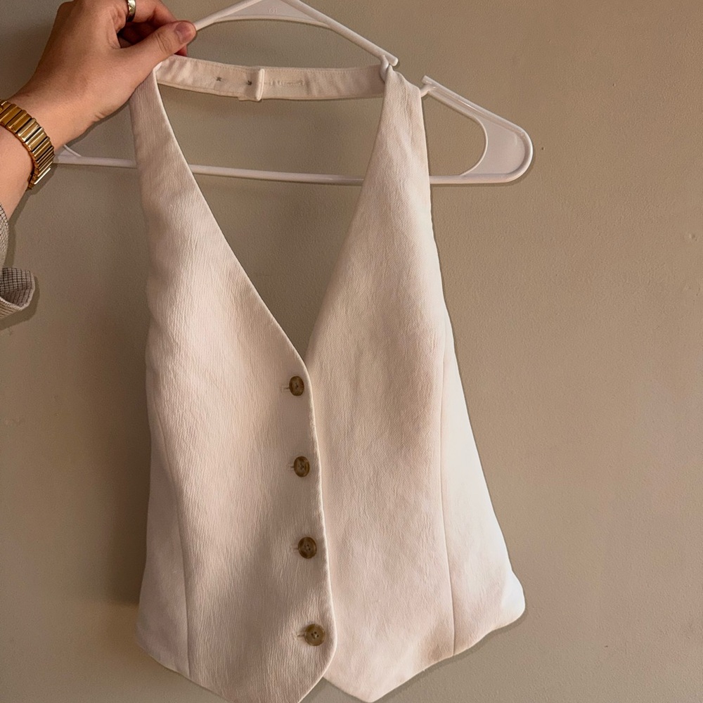 Aritzia Wilfred Halter Vest Top – Light Birch – Size 8